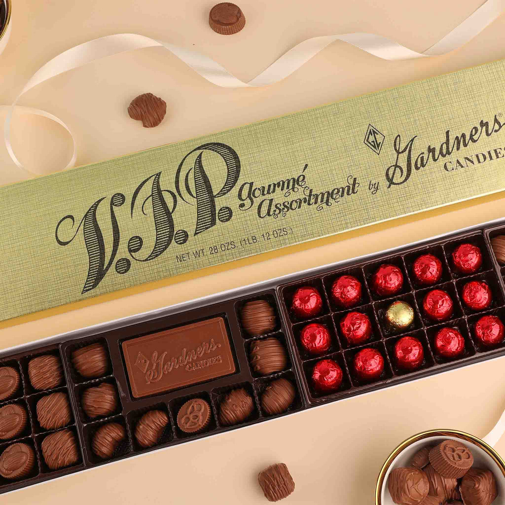 VIP Assortment  with logo Gold 28 oz.